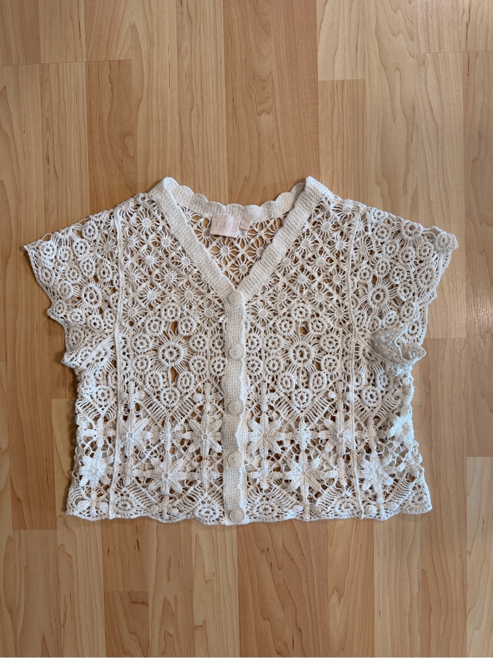 GLG White Crochet Button-Front Short Sleeve Cardigan